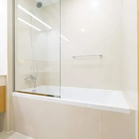 Vogue Downtown - Bellevue Towers Apartment Dubai Exterior photo