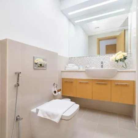 Vogue Downtown - Bellevue Towers Apartment Dubai Exterior photo