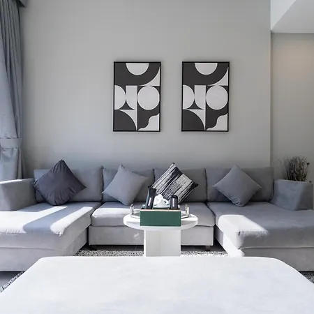 Vogue Downtown - Bellevue Towers Apartment Dubai Room photo