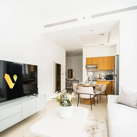 Vogue Downtown - Bellevue Towers Apartment Dubai Room photo