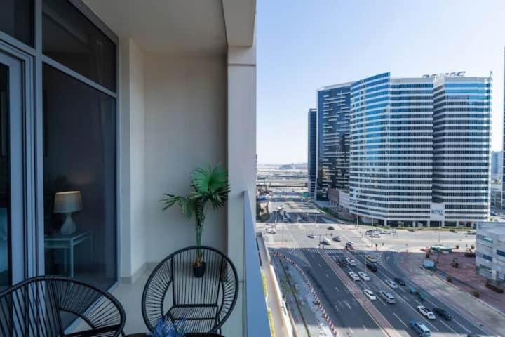 Vogue Downtown - Bellevue Towers Apartment *