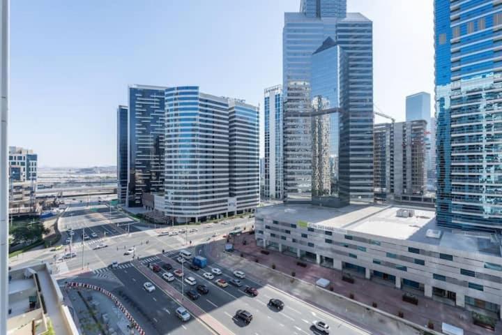 Vogue Downtown - Bellevue Towers Apartment Dubai