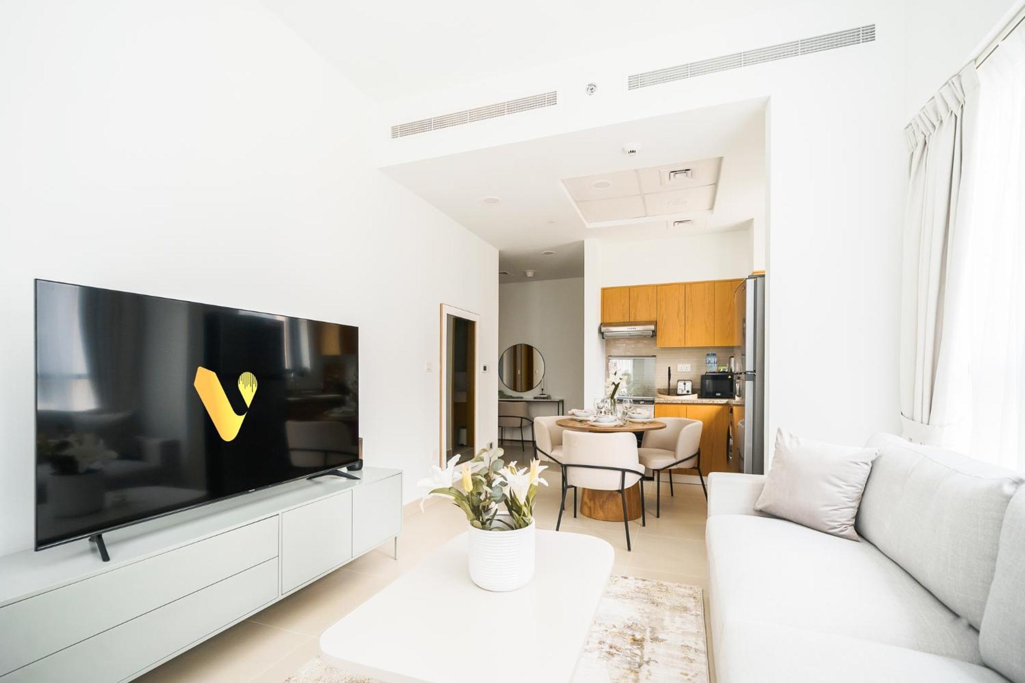 Vogue Downtown - Bellevue Towers Apartment