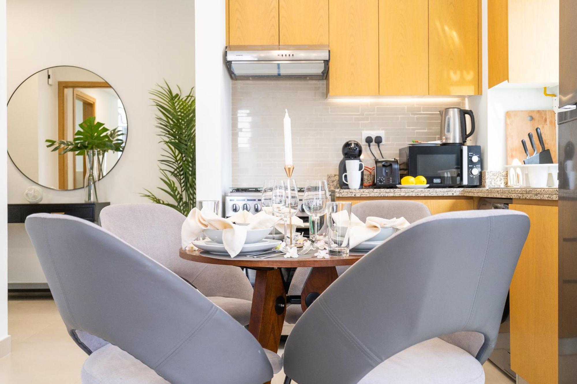 Vogue Downtown - Bellevue Towers Apartment Dubai
